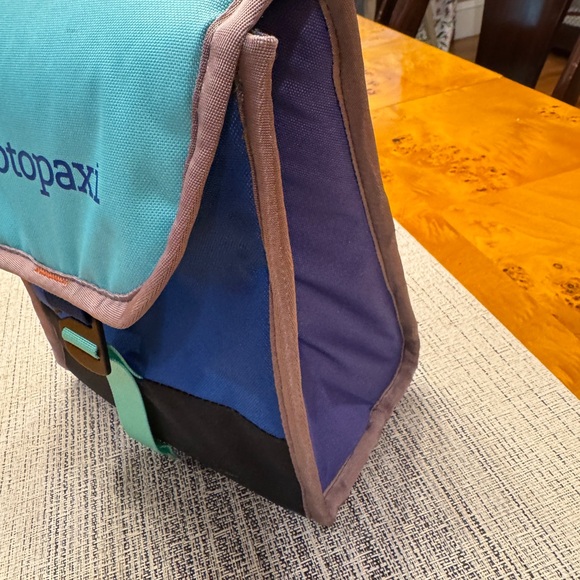 Cotopaxi Multicolor Insulated Lunch Bag - Picture 2 of 10